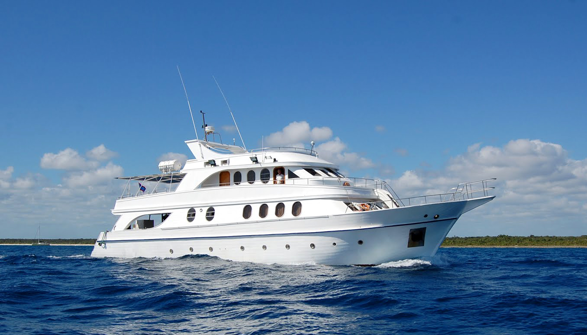 Join DAN Executives and be on SCUBA Radio during special live-aboard scuba expeditions