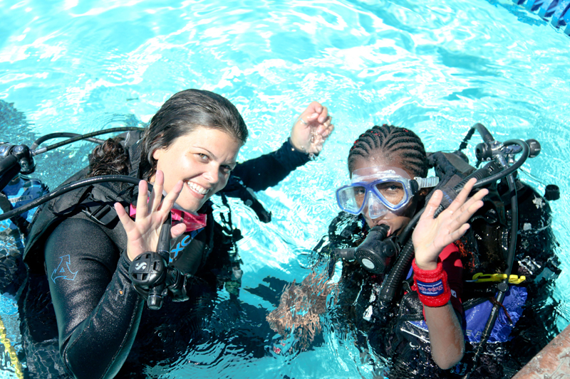 Many rewards for instructors teaching At-Risk kids to scuba dive