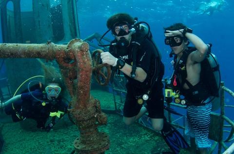 Young divers during Kids Sea Camp