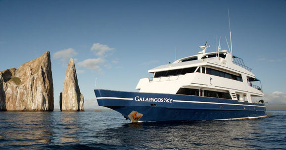 Scubapro DEMO Week on board MV Galapagos Sky live-aboard vessel announced