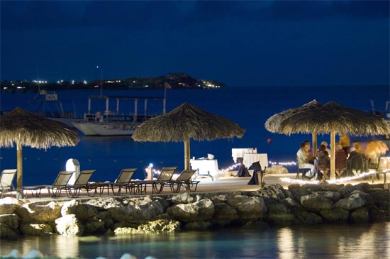 Divi Flamingo Beach on Bonaire offers new specials each month in 2013