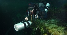 800px-Sidemount_032_Photo_by_Pete_Nawrocky