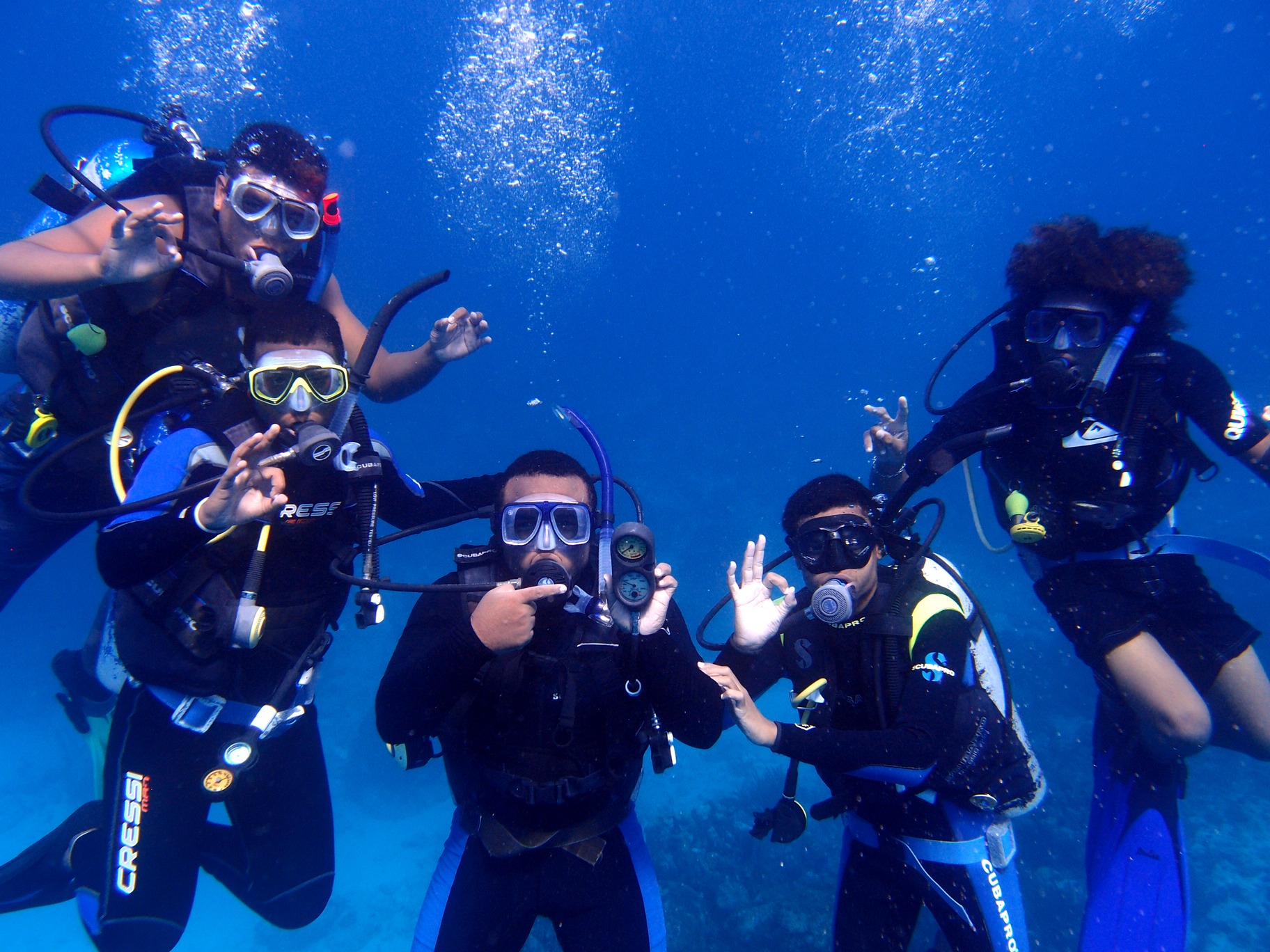 US Students invited to come study coral reefs in Cayman Islands